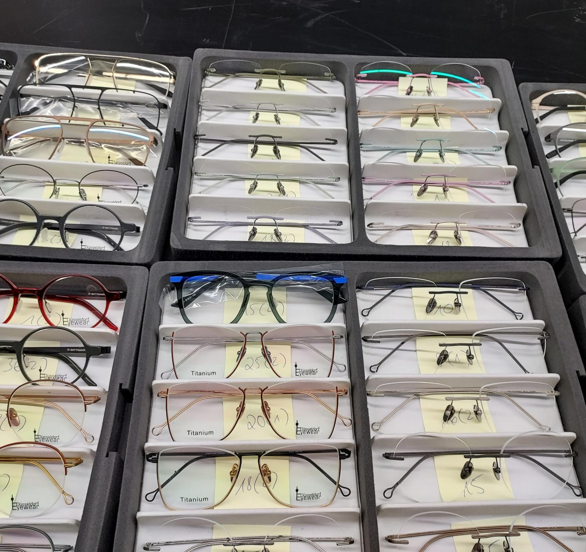 Düsseldorf Eyewear – Ca. 25.000 Stück Korrektionsfassungen Großhandelsposten