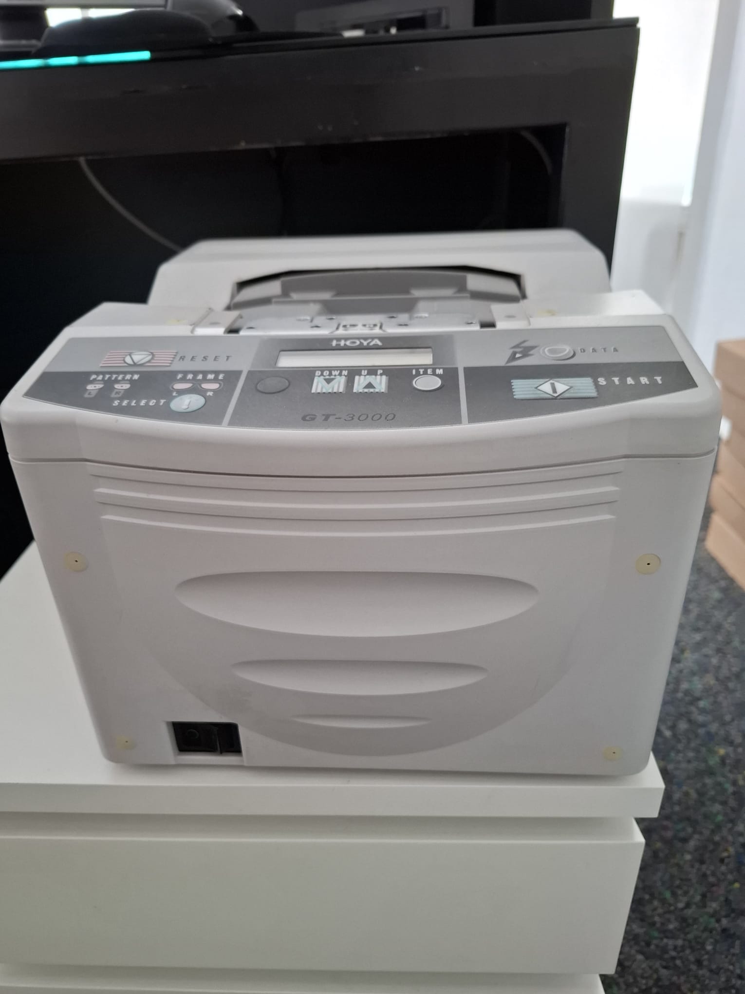HOYA GT-3000 Global Frame Tracer – geprüft und voll funktionsfähig – Ansicht 3