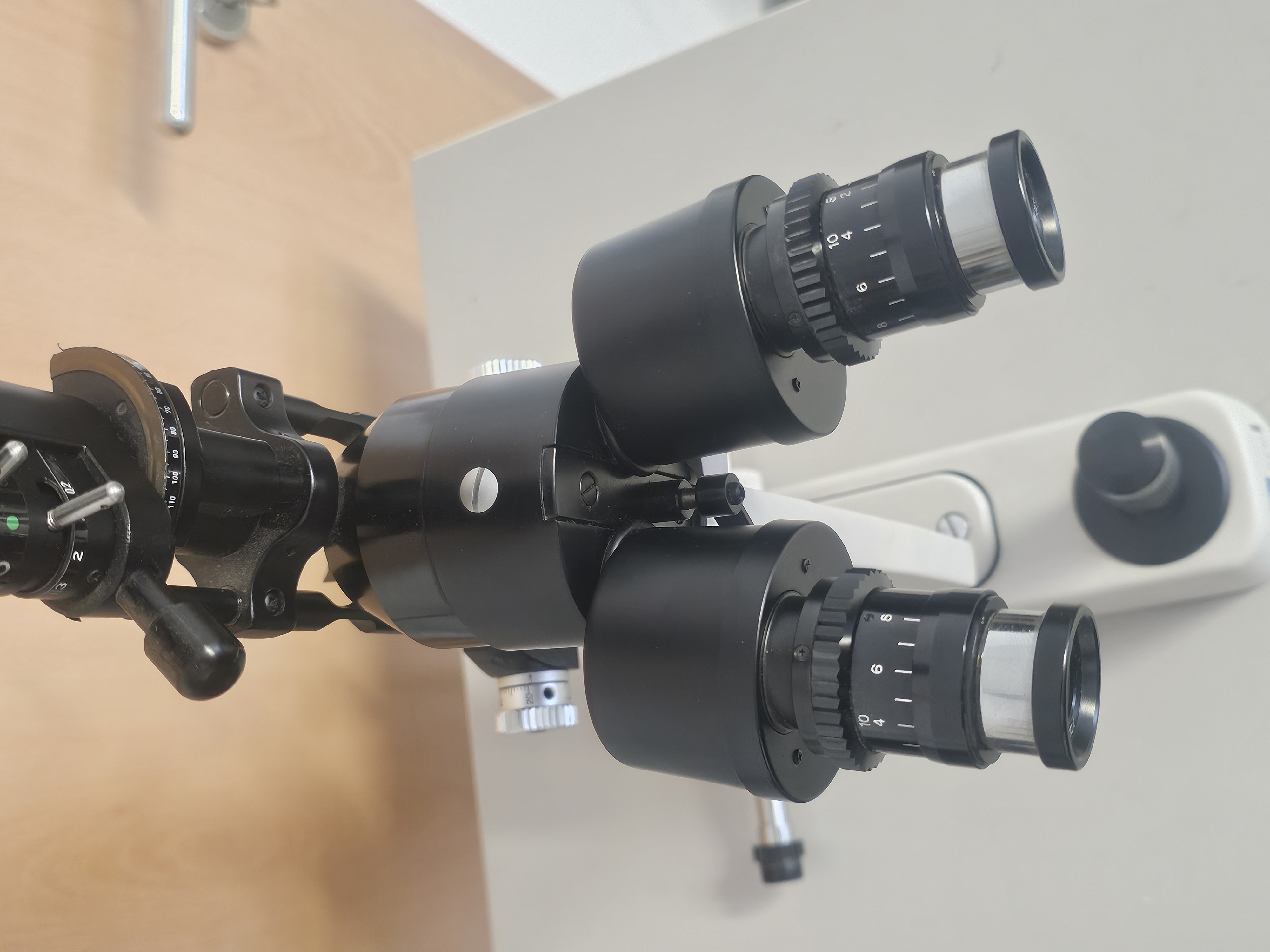 🔬 Essilor SLE 50 Spaltlampe / Slit Lamp – gebraucht – B2B