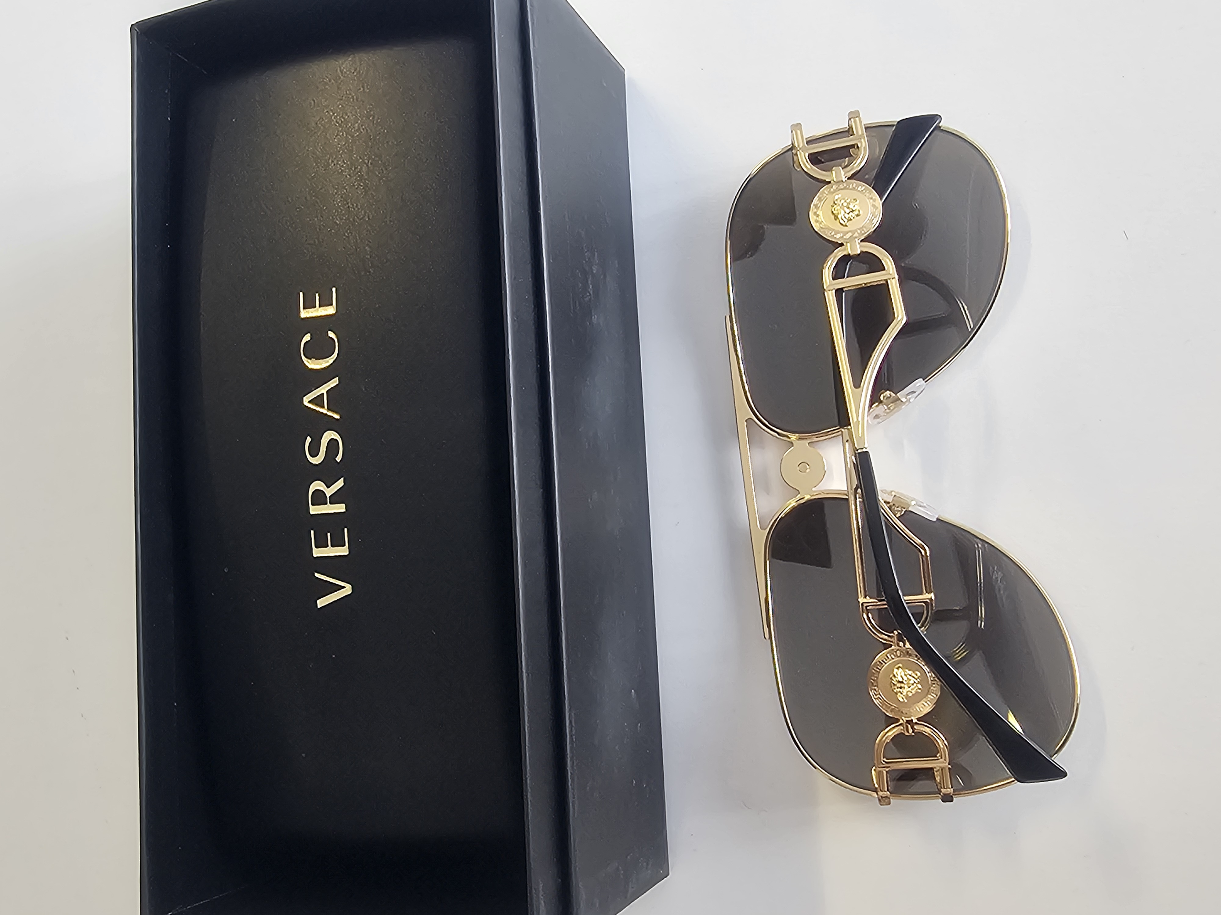 Original Versace Sonnenbrillen Posten – 3 Stück – mit Etuis & Modellnummern NEU
