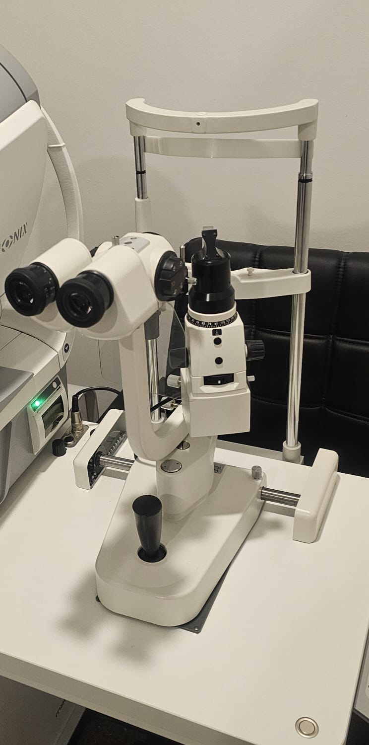 Optiker-Komplettausstattung – HOYA EyeGenius, Spaltlampe & 3D-Refraktion – Ansicht 7