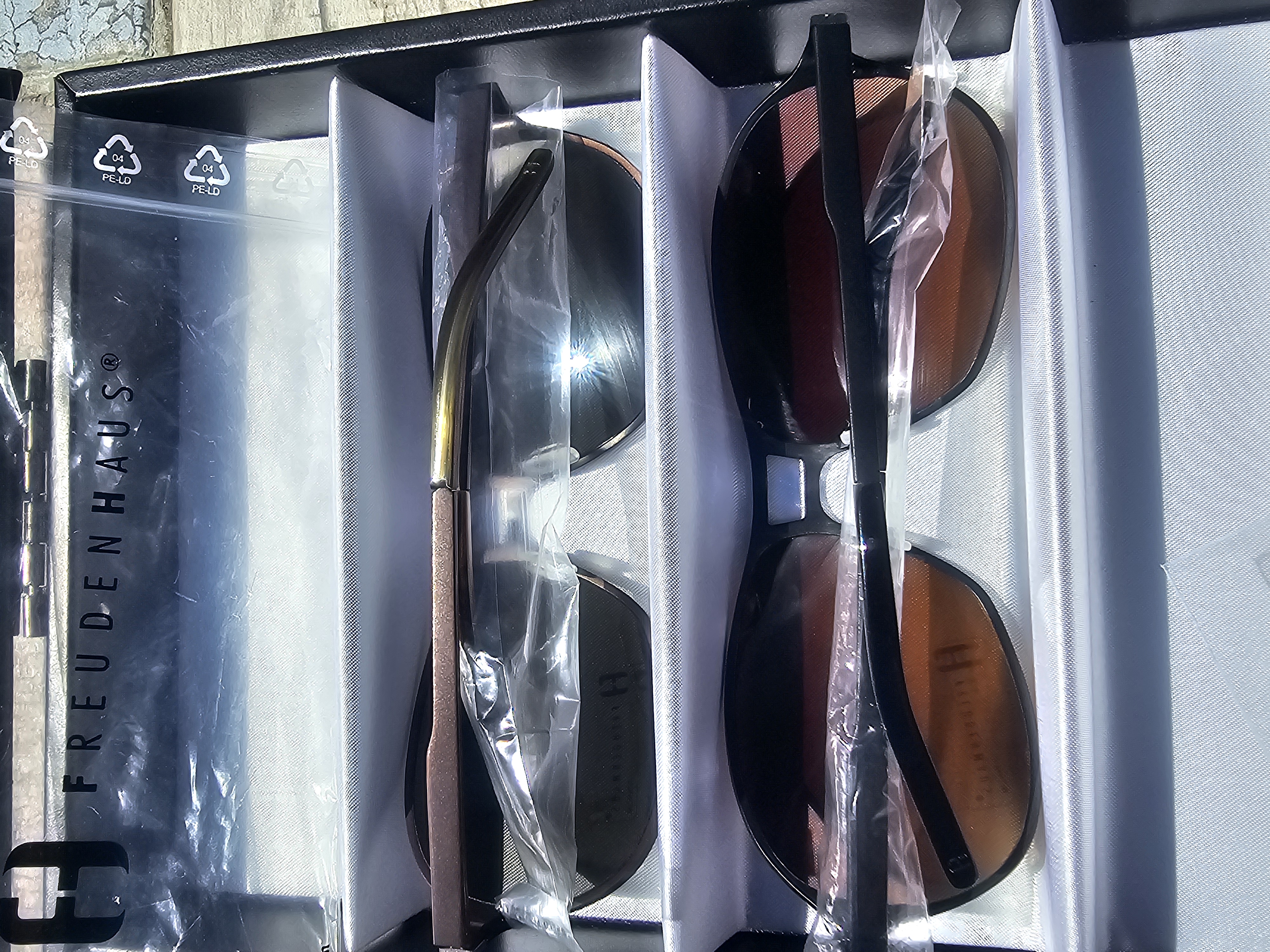 🕶️ Posten Designer-Sonnenbrillen 8 Stück – Freudenhaus, Hackett Bespoke & Maui Jim 😎 Neuware