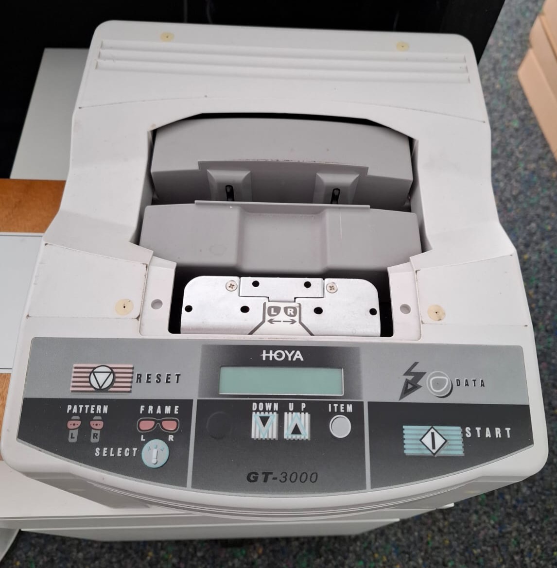 HOYA GT-3000 Global Frame Tracer – geprüft und voll funktionsfähig