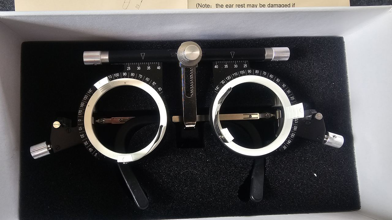 TF-12 Messbrille / Probierbrille für Refraktion – neu & unbenutzt