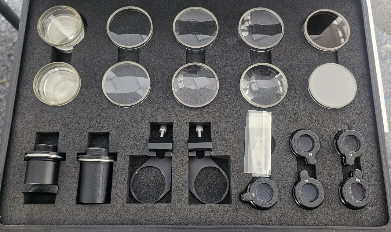 Carl Zeiss West Germany Anpass-/Prüfkasten für Lupen- und Fernrohrbrillen | 2×–10×